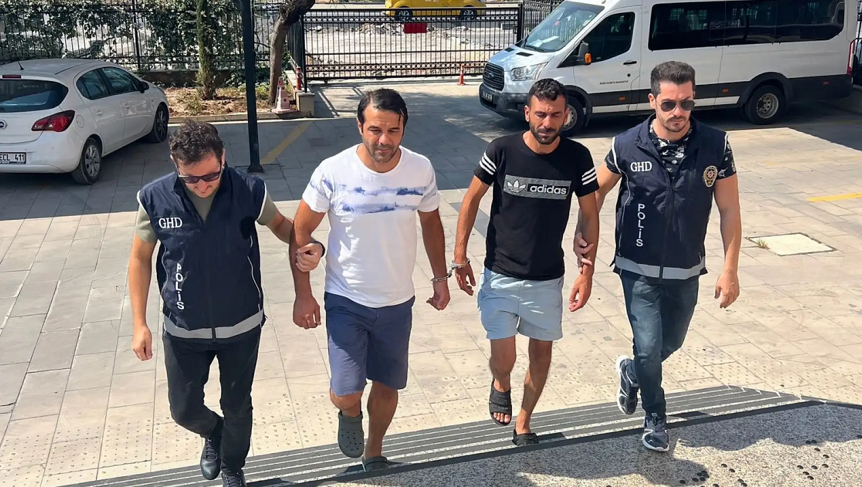 Bir Haftada 12 Organizatör Tutuklandı