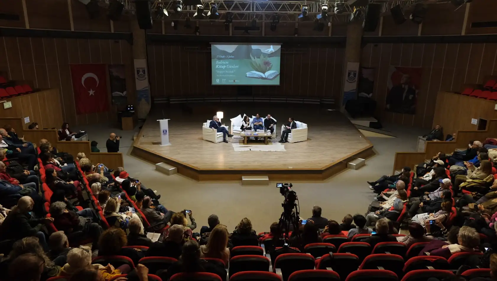 'Bodrum Kitap Günleri'  yoğun katılımla sona erdi