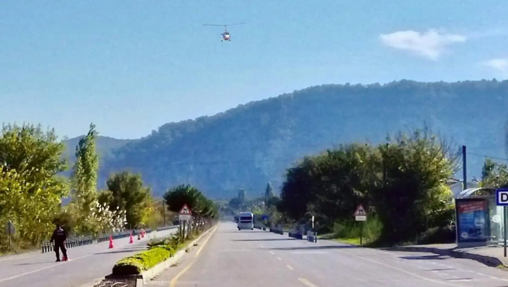 Cayrokopter'li trafik denetiminde 2 araç trafikten men edildi