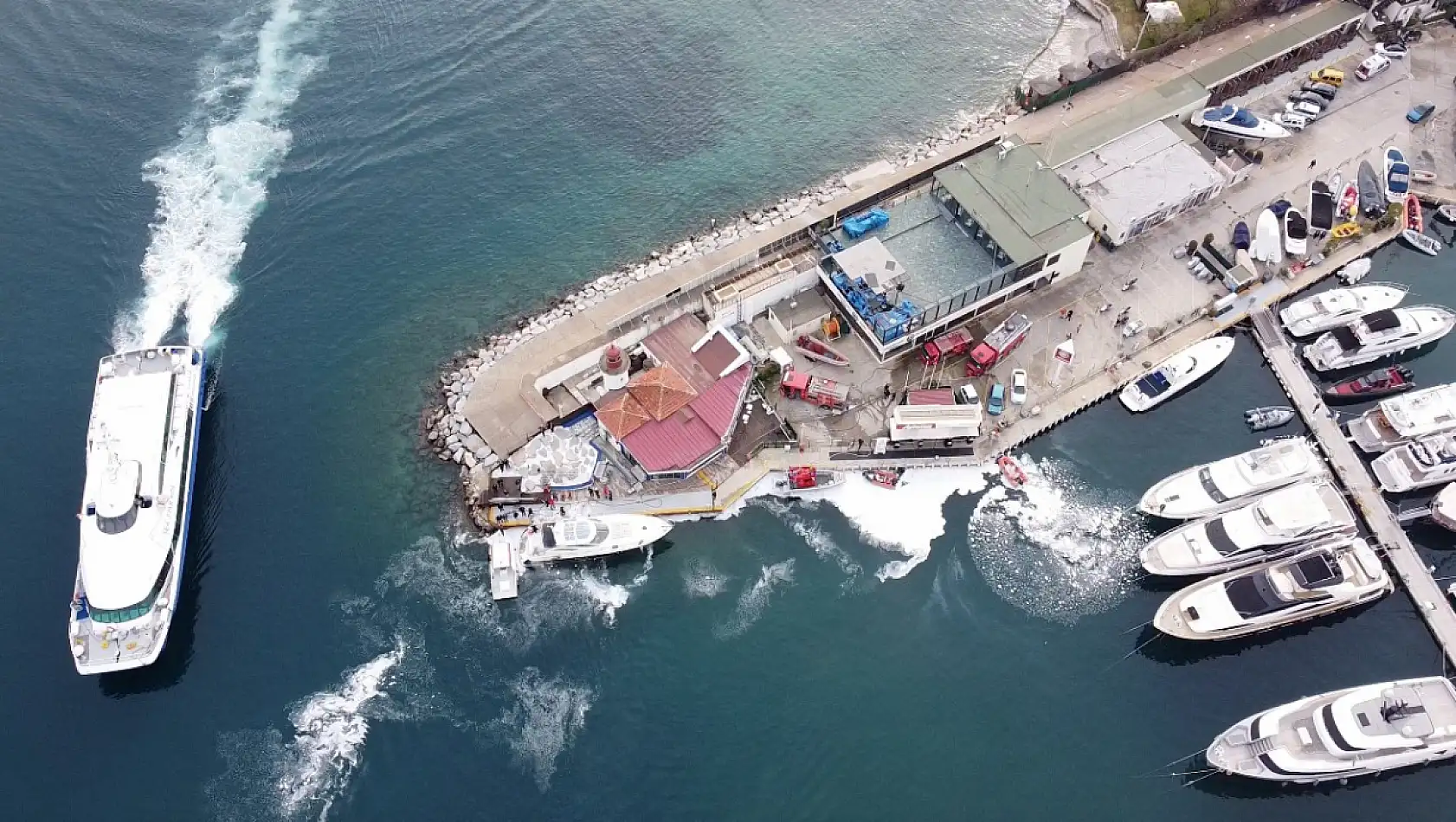 Bodrum'da motoryatta çıkan yangın hasara neden oldu