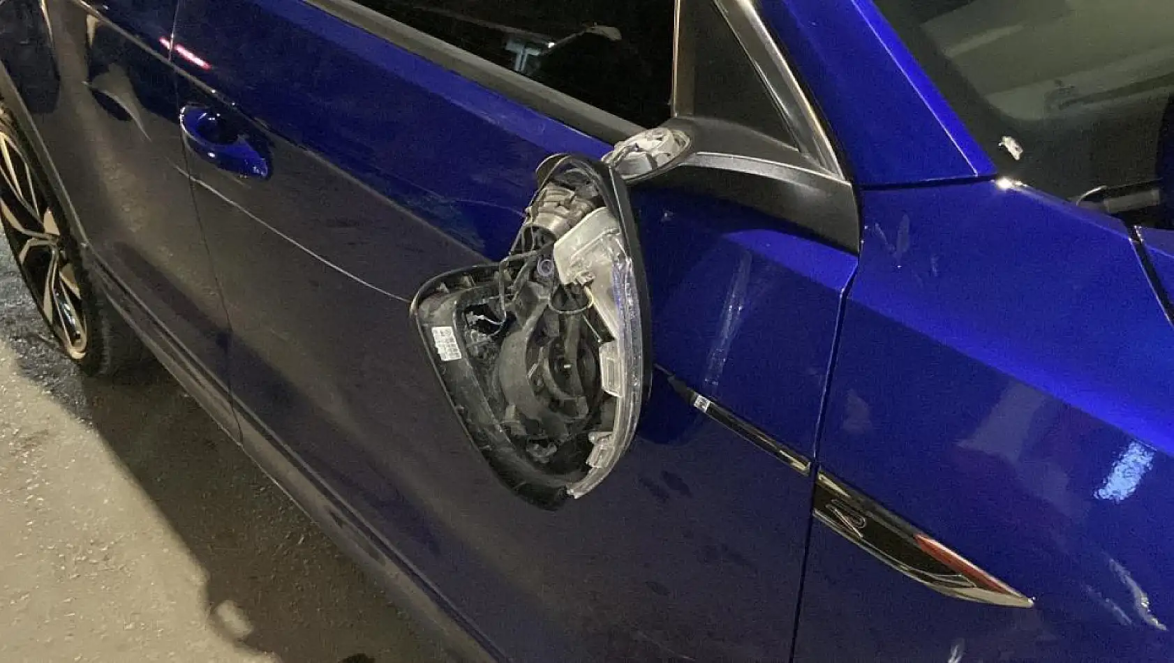 Otomobil motosiklete çarptı: 1 yaralı