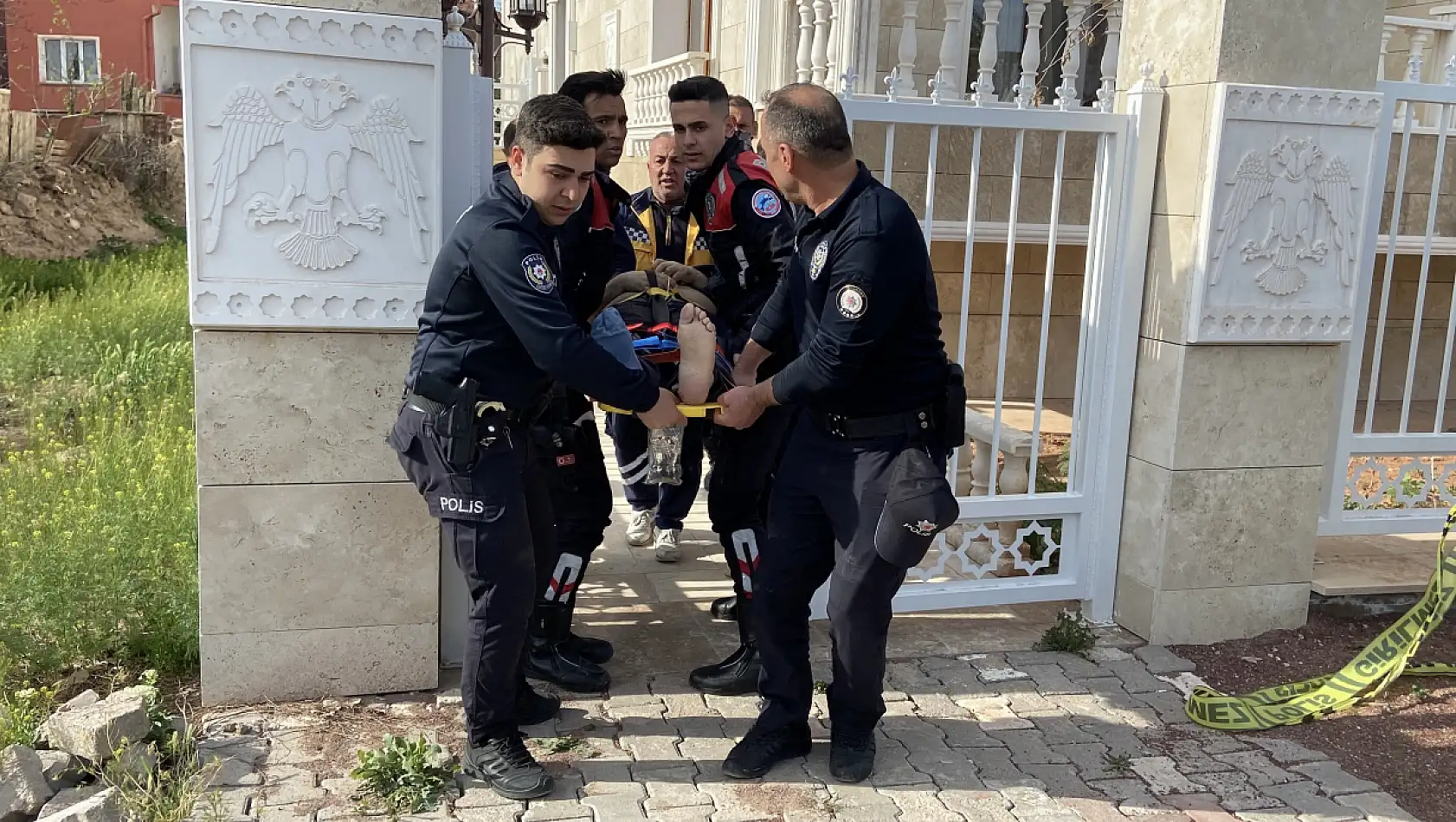 Emekli astsubay önce karısını, sonra kendini vurdu