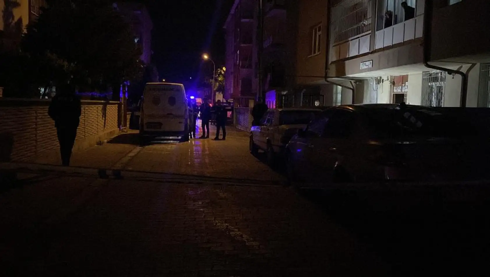Evine gireceği sırada sırtından vuruldu