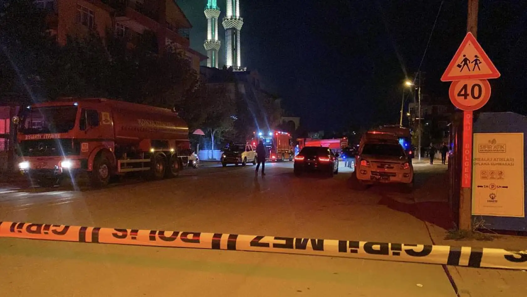 4 katlı binada patlama: 1'i ağır 12 yaralı