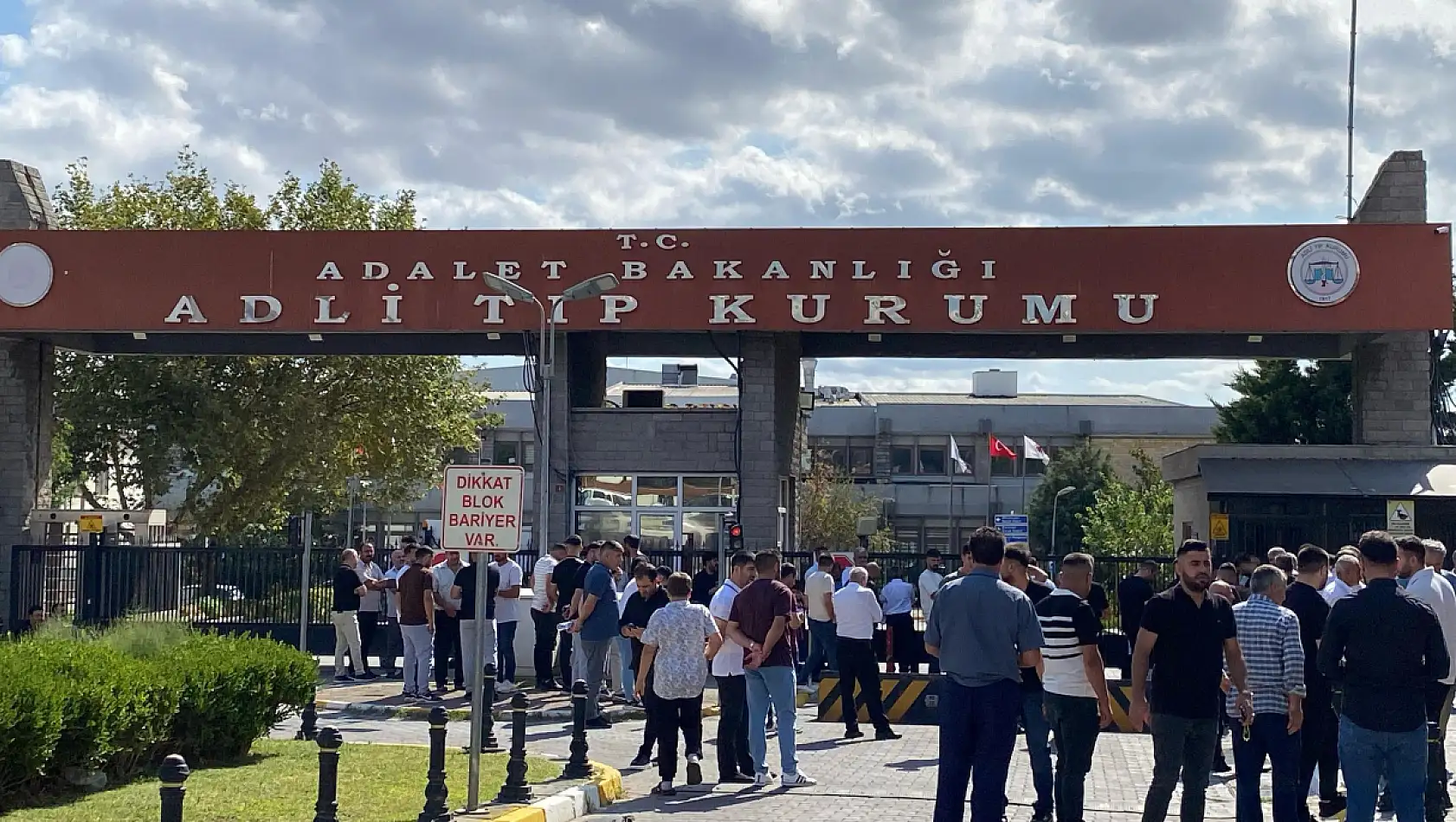 Öldürülen taksicinin, taksici kardeşi: 'Evden çıkarken akşam gelmeyecek gibi çıkıyoruz'