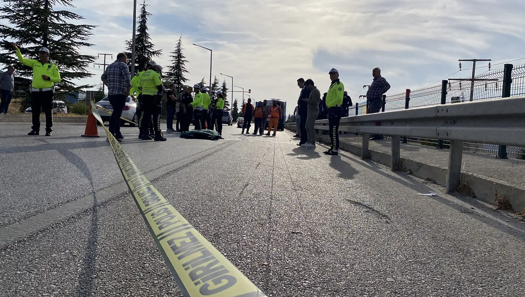 Kazada hayatını kaybeden yeğenini ayakkabısından tanıdı