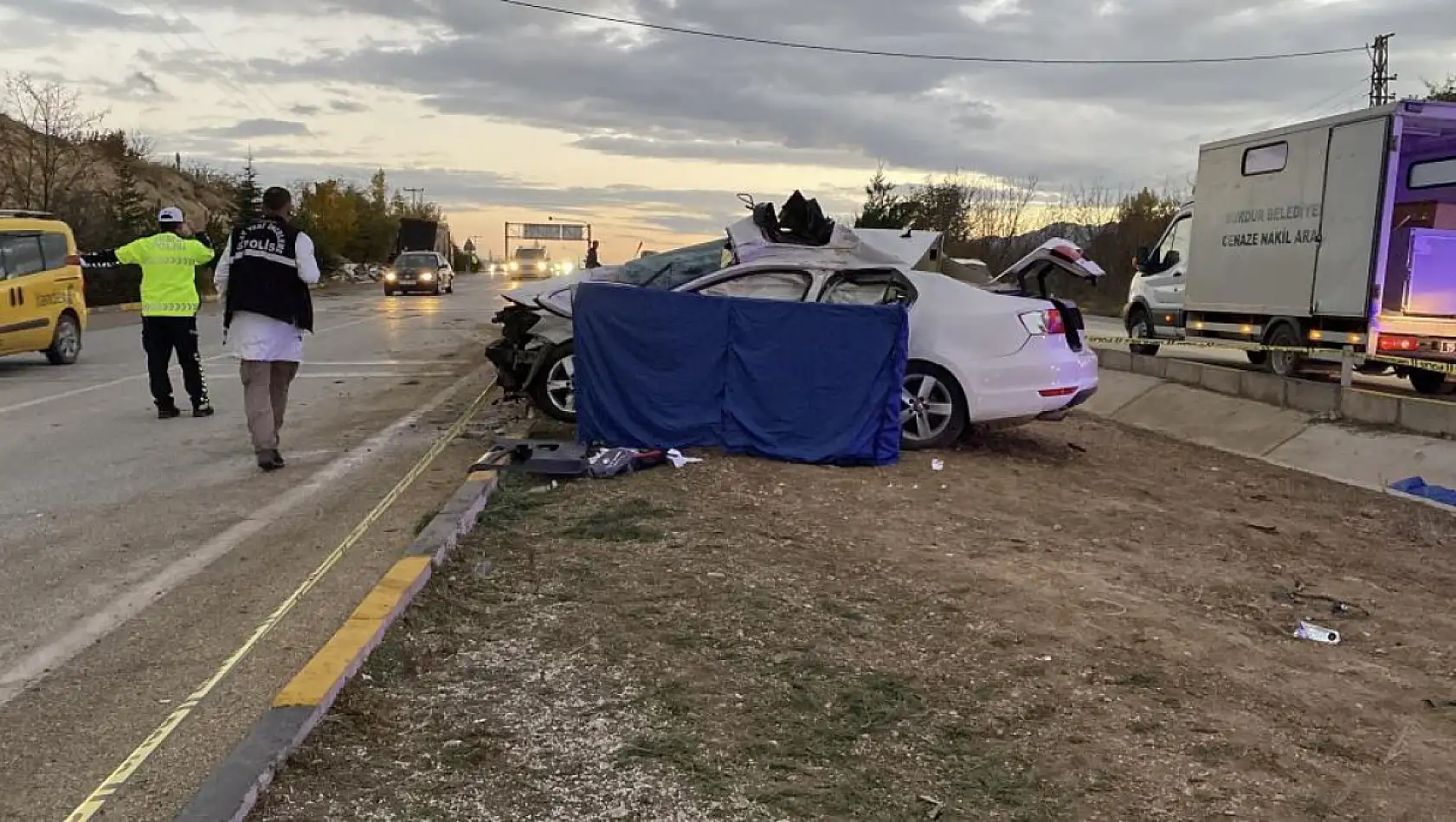Burdur-Antalya Karayolu'ndaki Kazada Tır Sürücüsü Tutuklandı
