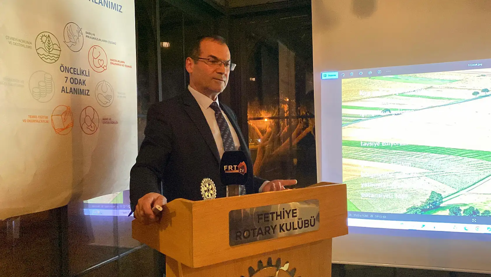 Fethiye Rotary Kulübü Toplantısı'nda Emlakçılar Derneği Başkanı Serdar Oğuz Konuşma Yaptı