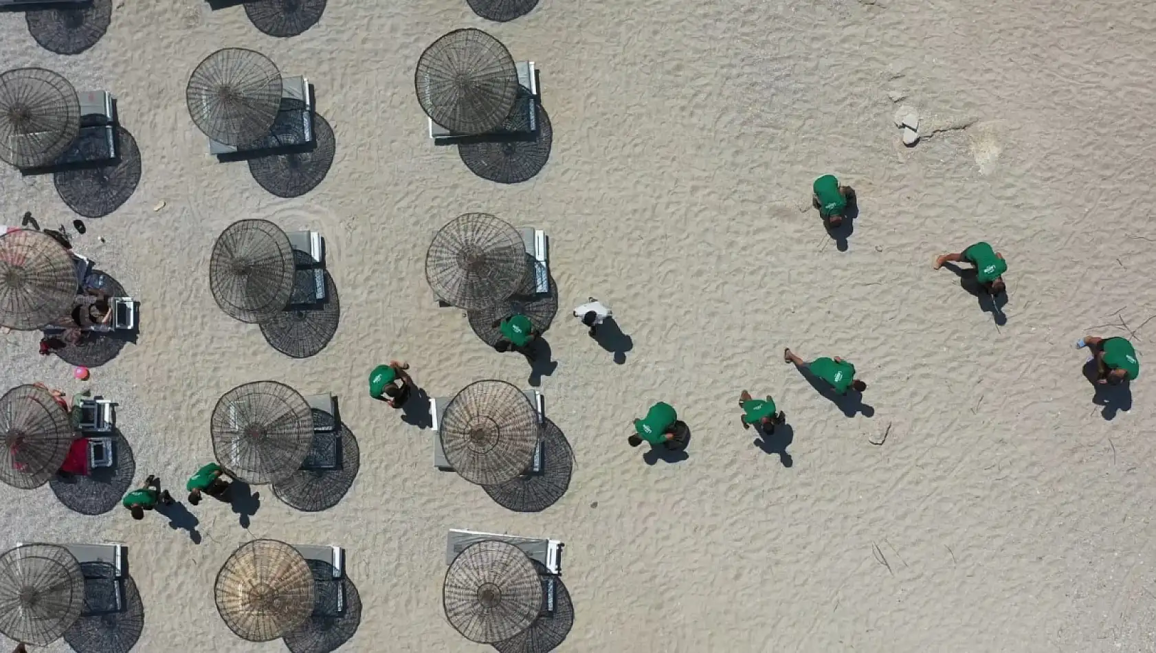 Fethiye Ölüdeniz Kumburnu Plajı'ndan Dünya Çevre Günü'ne anlamlı destek