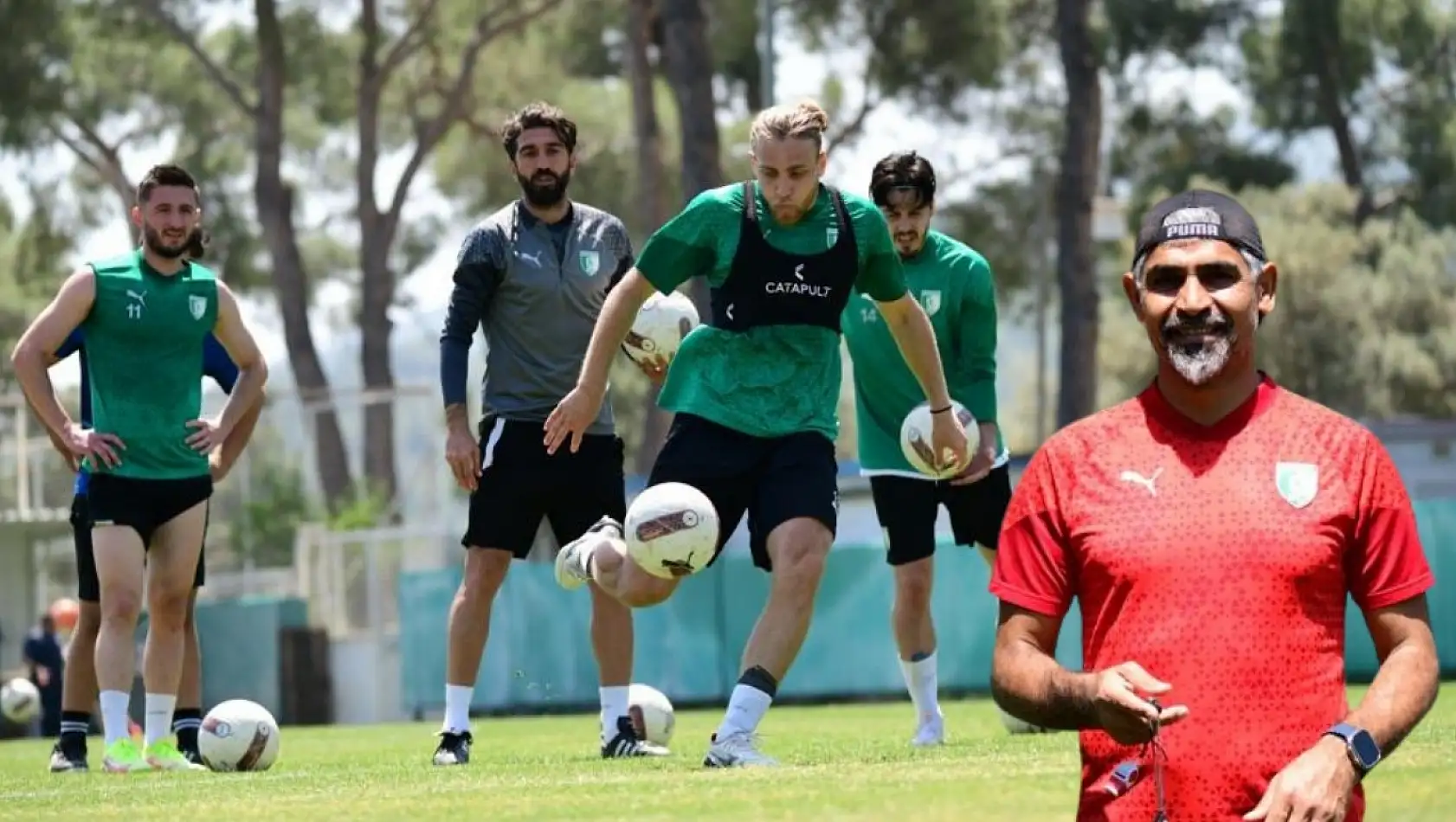 İsmet Taşdemir: 'Şu anda play-off garanti gibi gözüküyor ama değil'