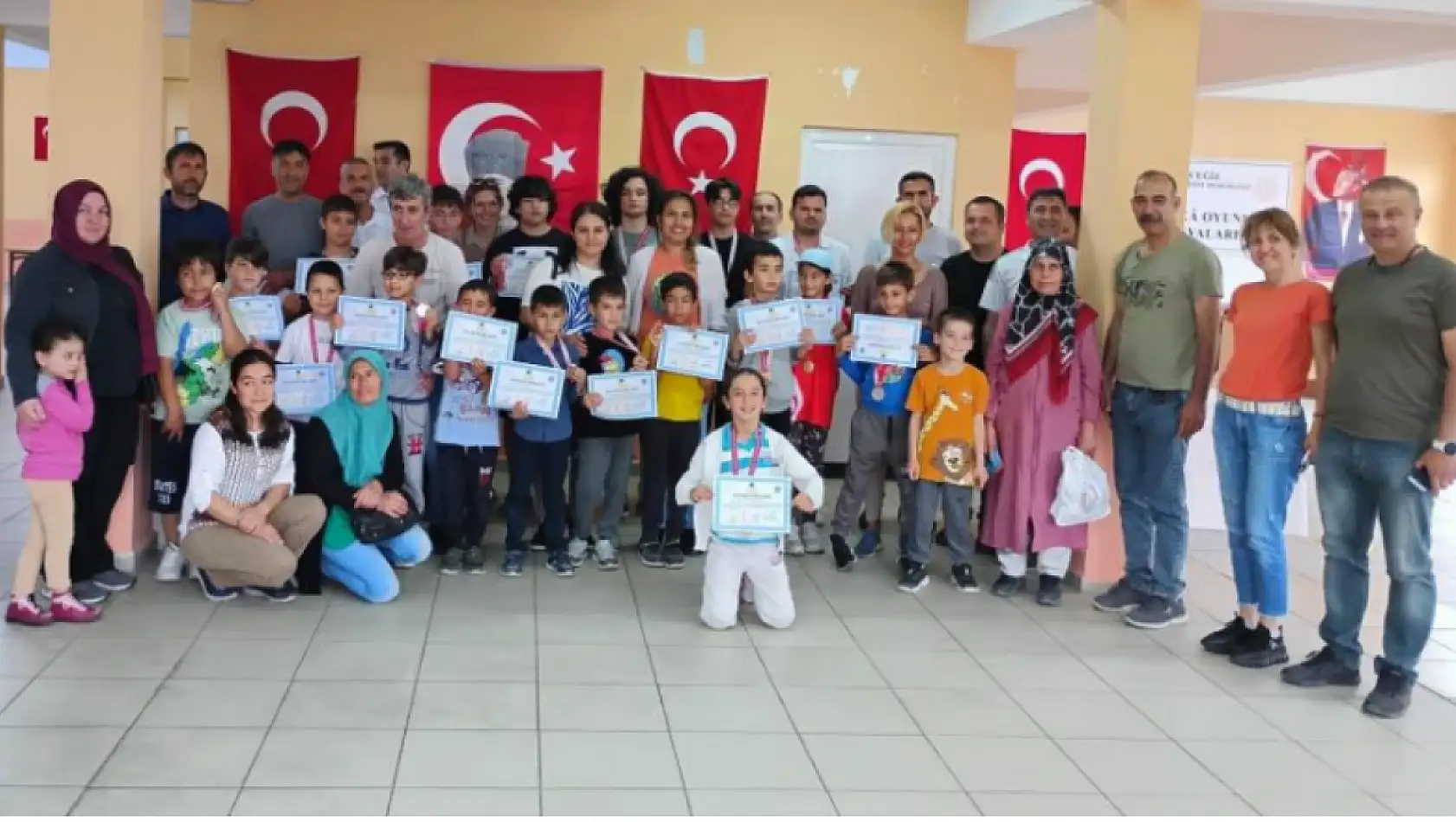 Köyceğiz'de 19 Mayıs Satranç Turnuvası Tamamlandı