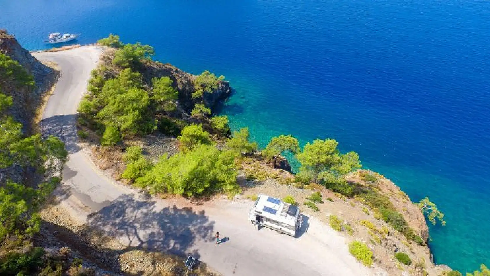 Mapa ve şamandıra ihalesi eski Vekilin