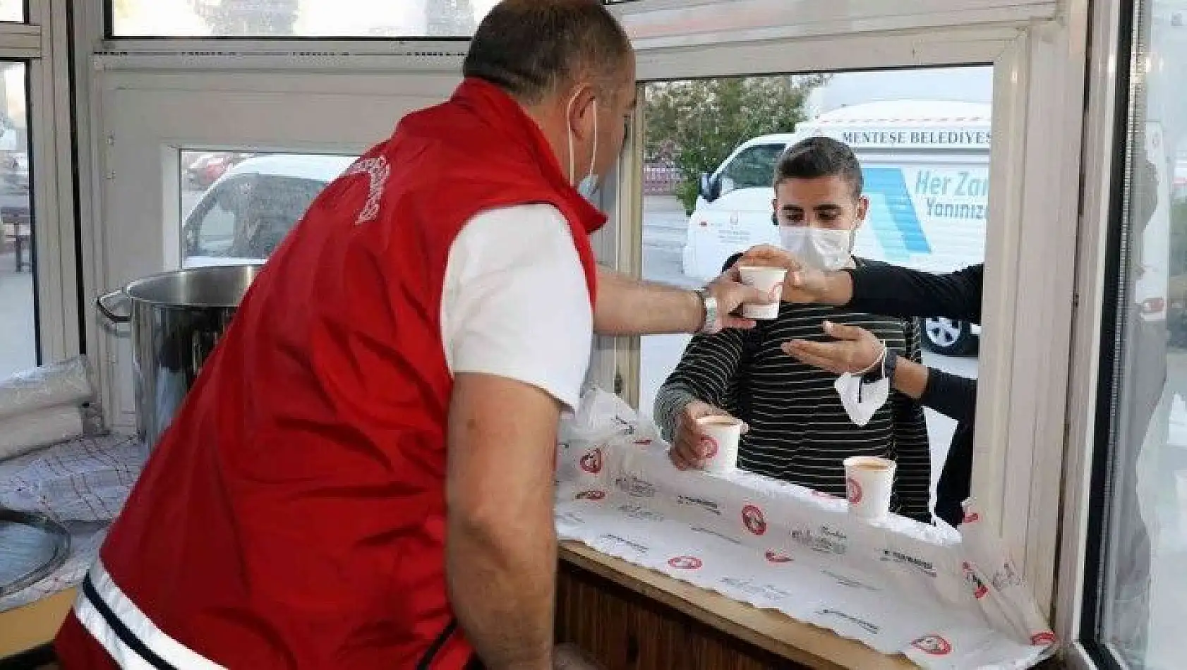 Menteşe Belediyesi'nden öğrencilere sabah çorbası