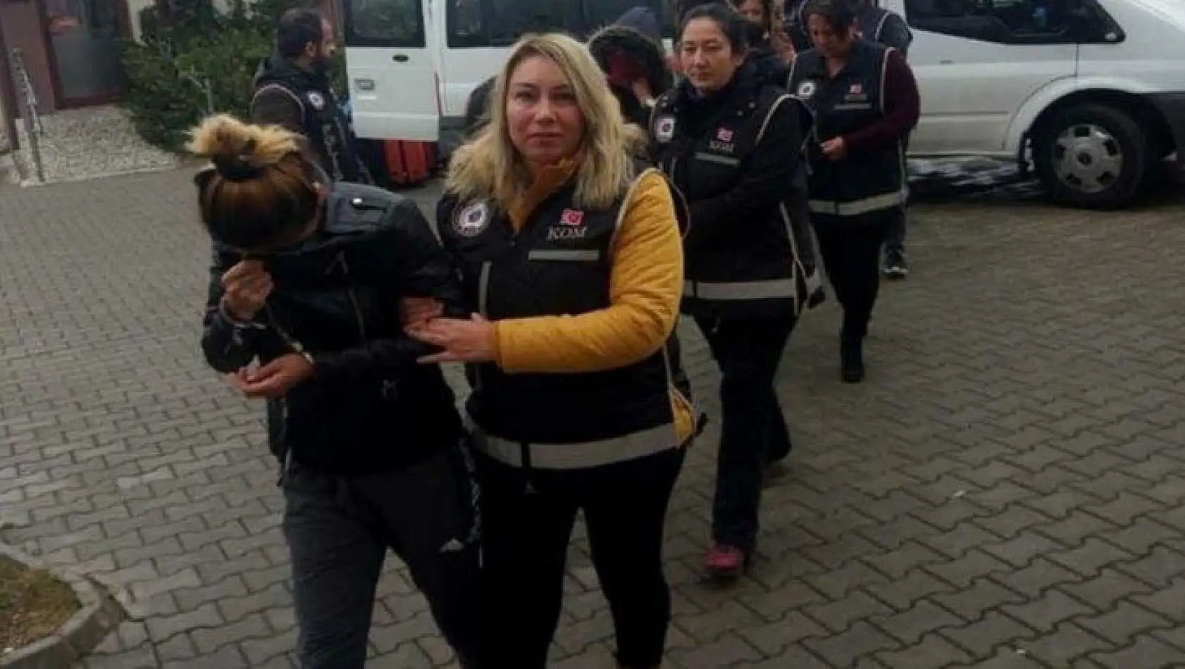 Muğla merkezli 3 ilde fuhuş operasyonu: 24 gözaltı