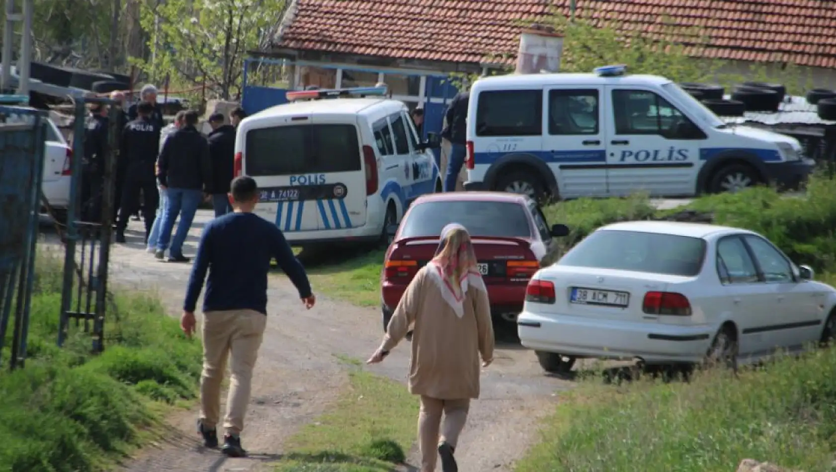 Sabah çocuklarını uyandırmak isteyen anne felaketi yaşadı