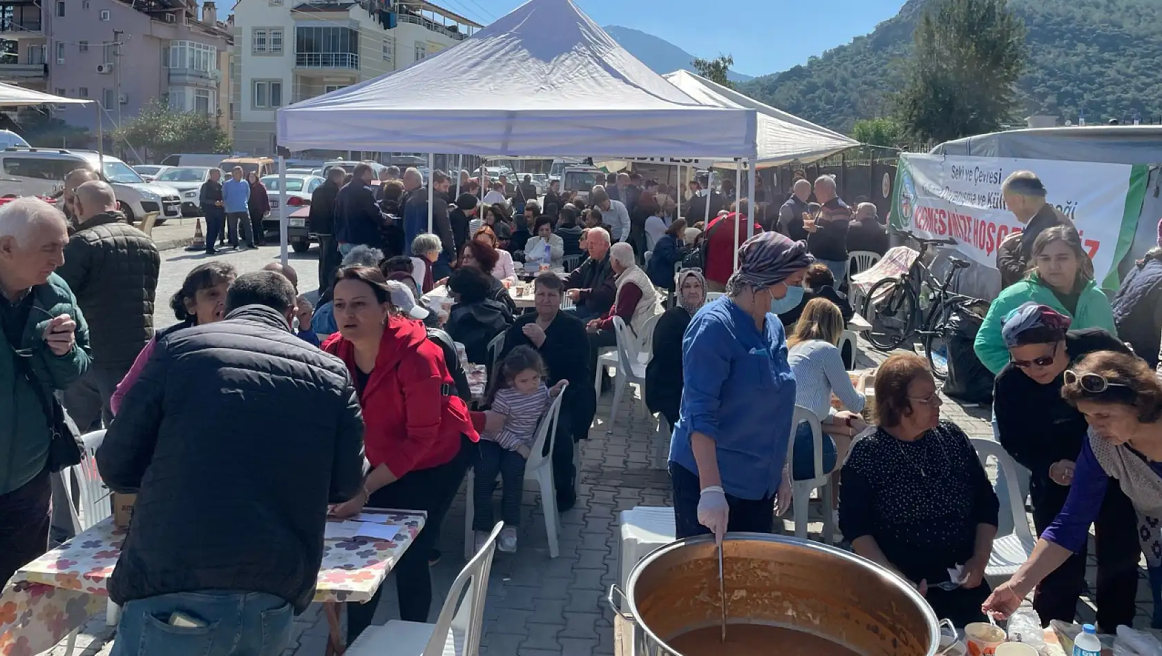 Saydam, 'Kermes geliri ile öğrencilere burs vereceğiz'