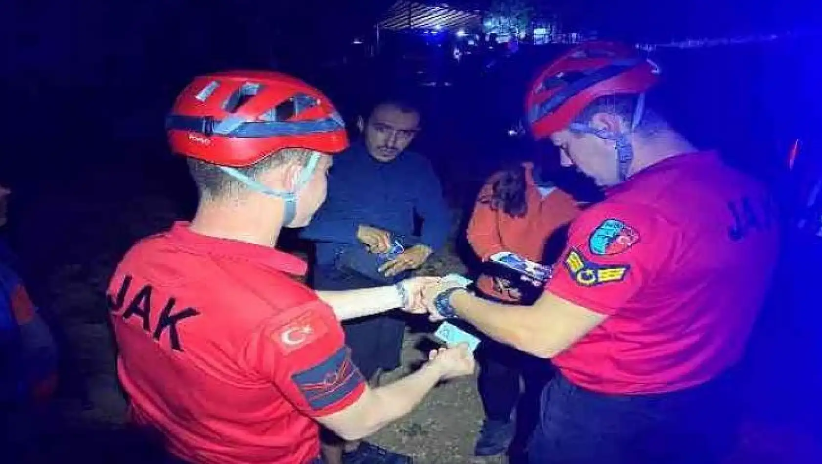 Tarihi Likya Yolu'nda kaybolan çift bulundu