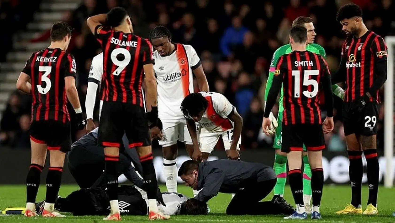 Kritik maçta futbolcu kalp krizi geçirdi, yaşam mücadelesi veriyor!