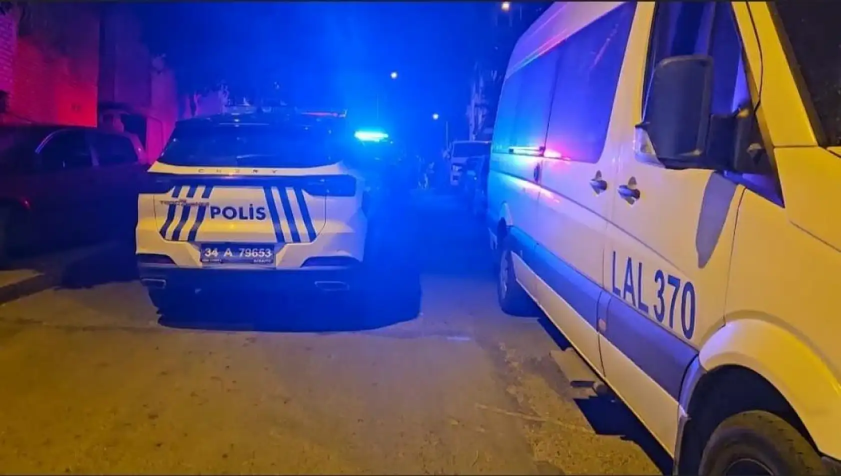 Aile içi kavga cinayetle sonuçlandı: Oğul, annesini başından vurdu