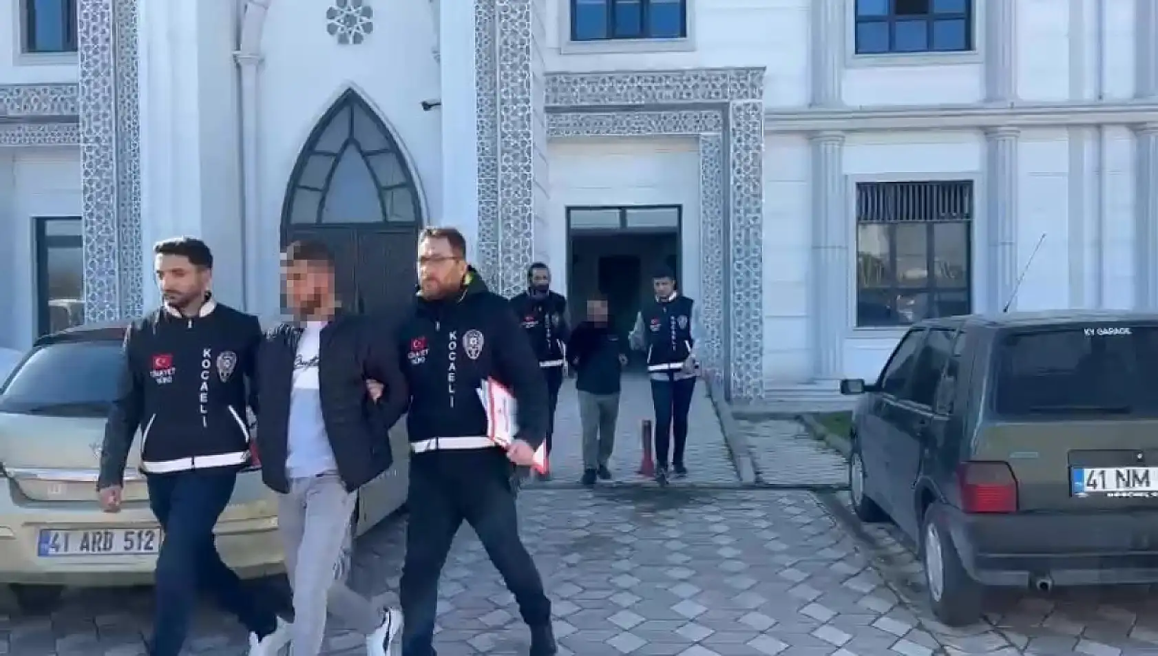 Okul bahçesindeki korkunç cinayet: 'Evladım, oğlunun gözü önünde hunharca katledildi'