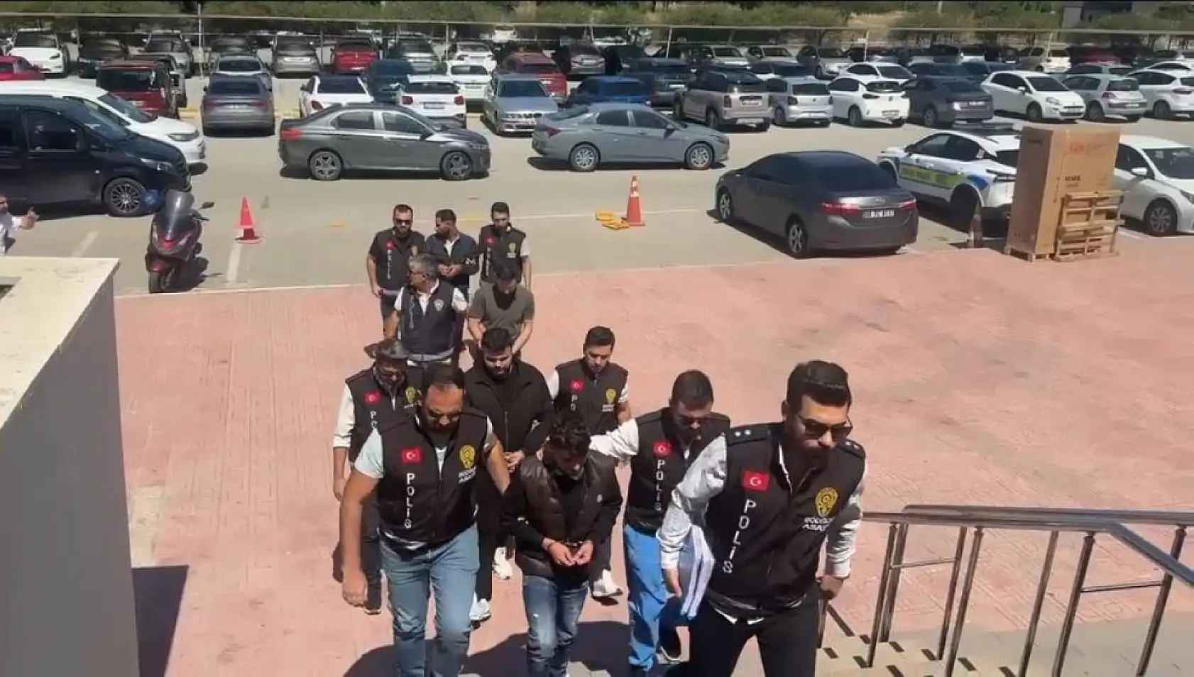 Bodrum'da 40 milyonluk dolandırıcılık operasyonu