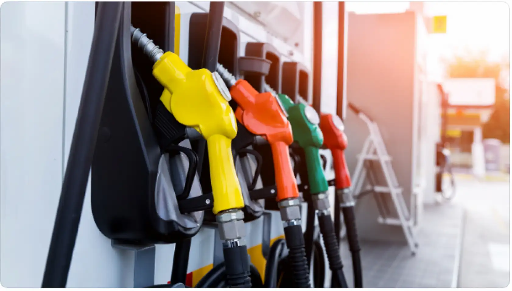 Benzine, motorine ÖTV zammı geliyor: Fethiye'de 50 liraya dayanacak!