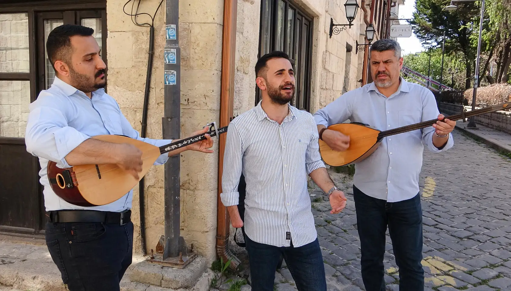 Eli bileğinden koptu, hayattan kopmadı
