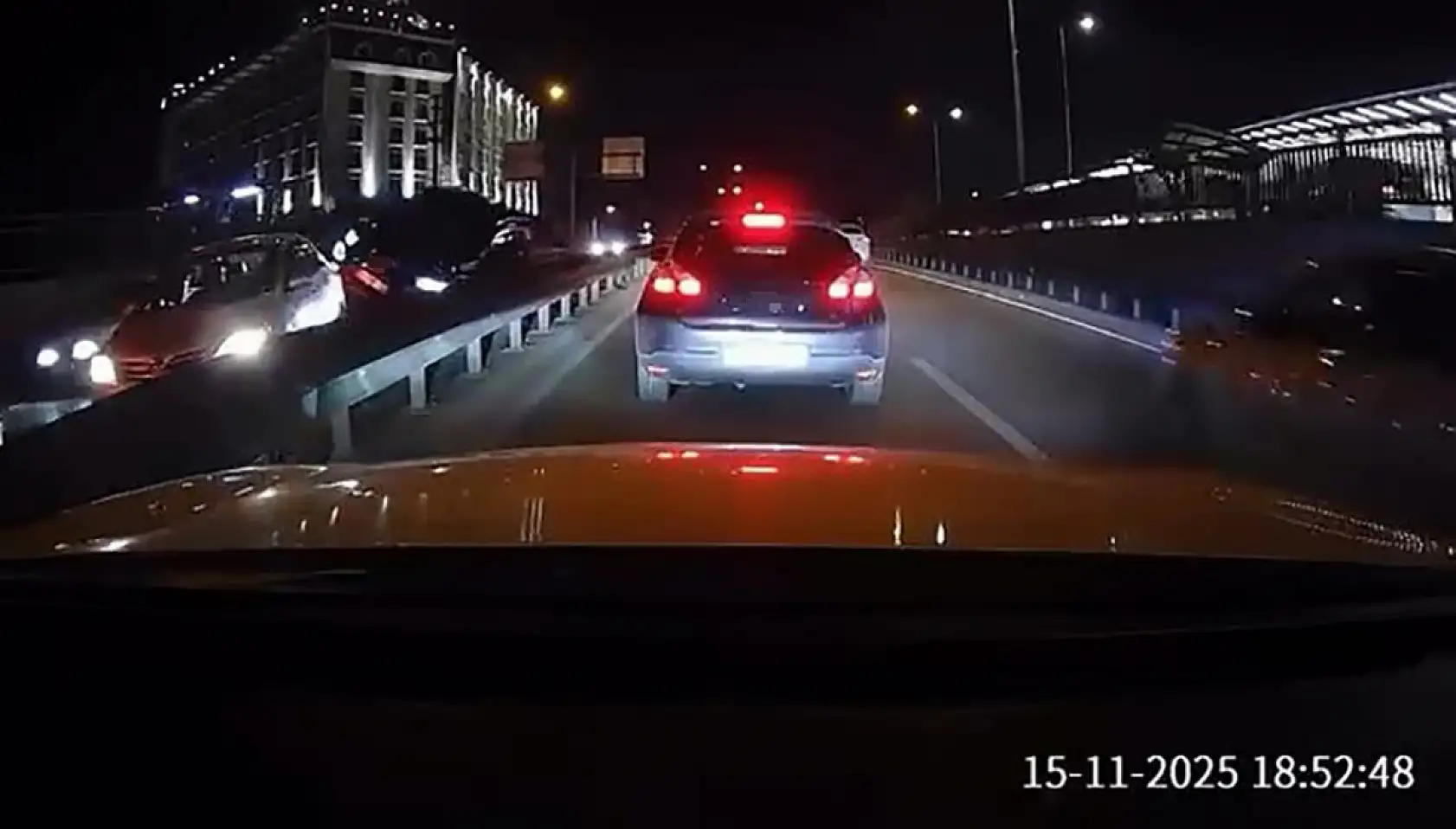 Zincirleme kaza kameraya yansıdı