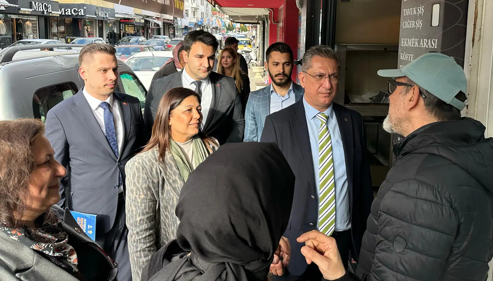 AK Parti Muğla İl Başkanı Haluk Laçin, vatandaşları Erdoğan'ın selamıyla kongreye davet etti