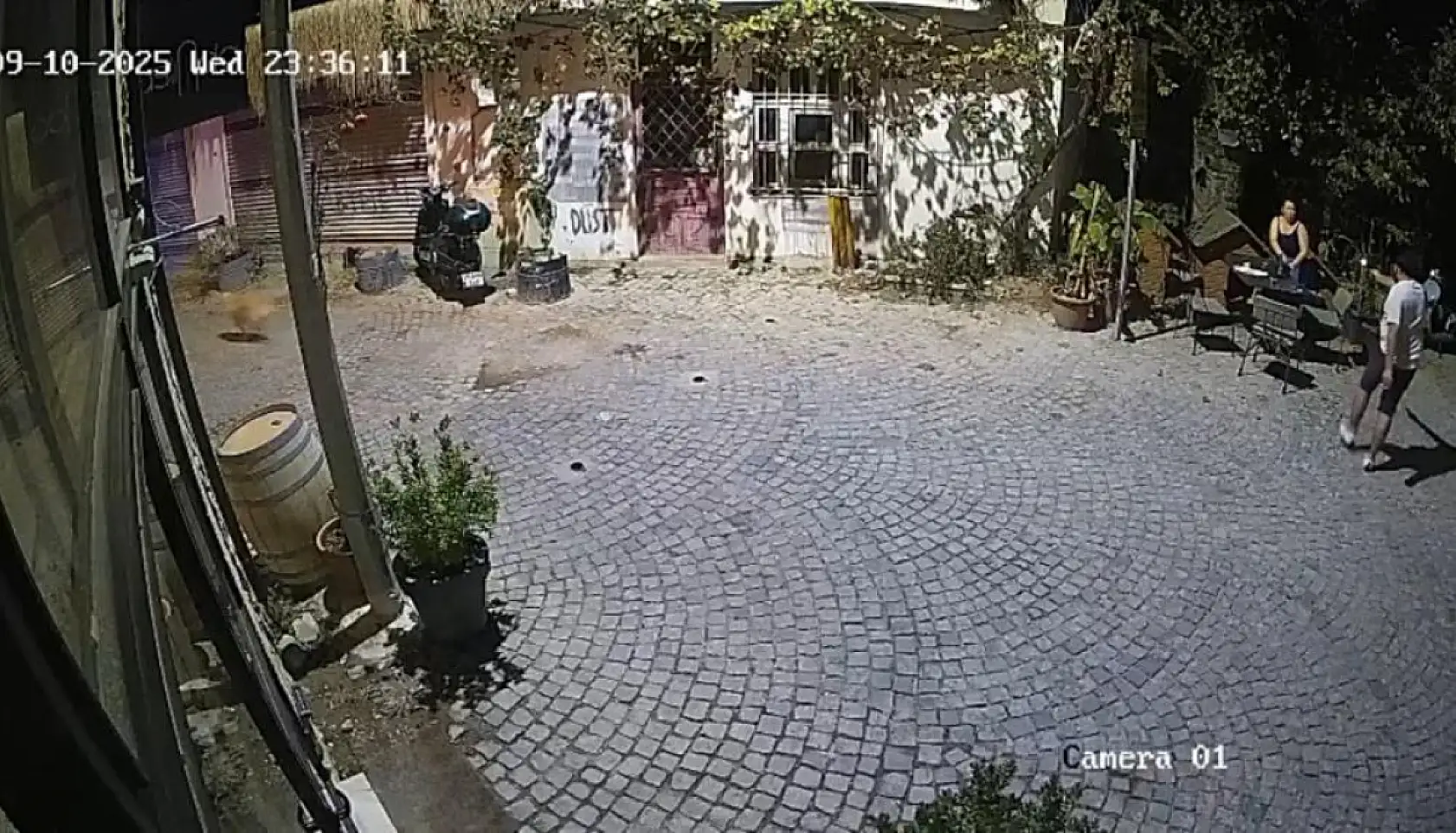 2 kişinin öldüğü eski sevgili dehşetinin görüntüleri ortaya çıktı