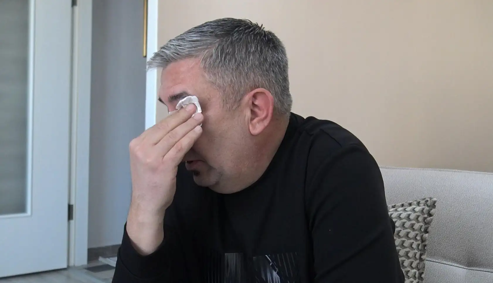 Evladını kurtarmak isterken dolandırıcıların hedefi oldu, yüreği dayanmayan baba kalp krizi geçirdi