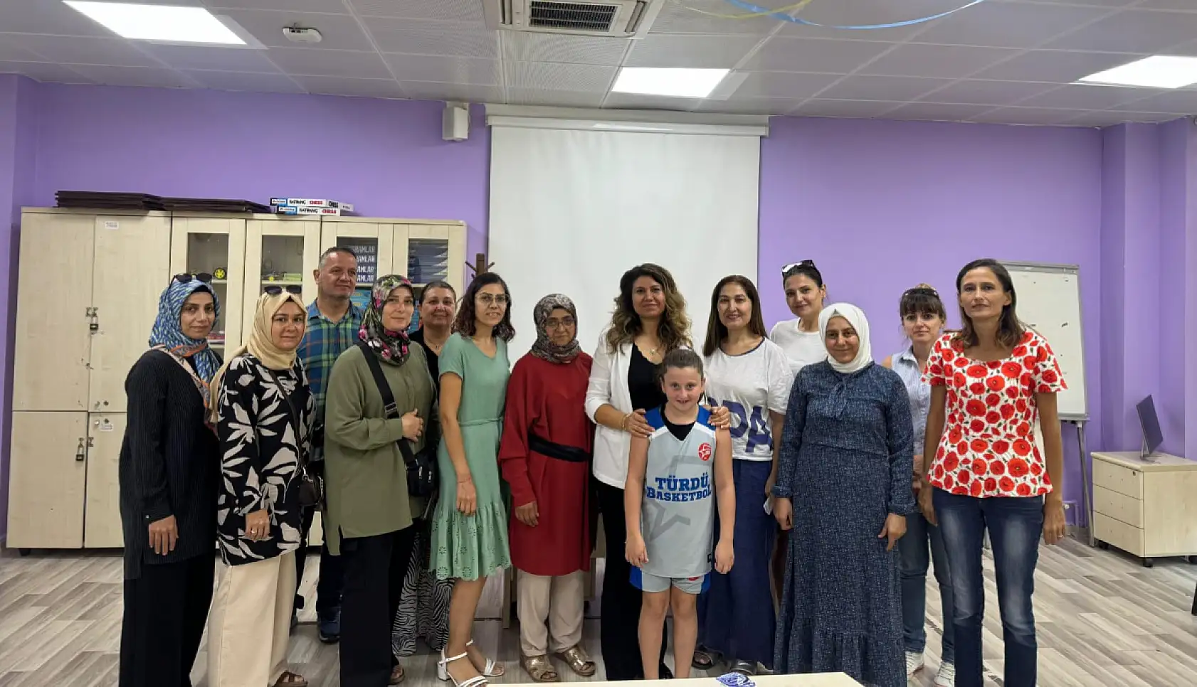 Muğla'da çocuklarla etkin iletişim yöntemleri semineri yoğun ilgi gördü