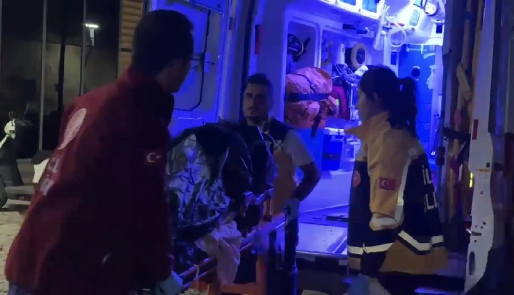 Bodrum'da korkunç olay! Yenidoğan bebeğini terasa bıraktı, ekipler cansız bedeniyle karşılaştı