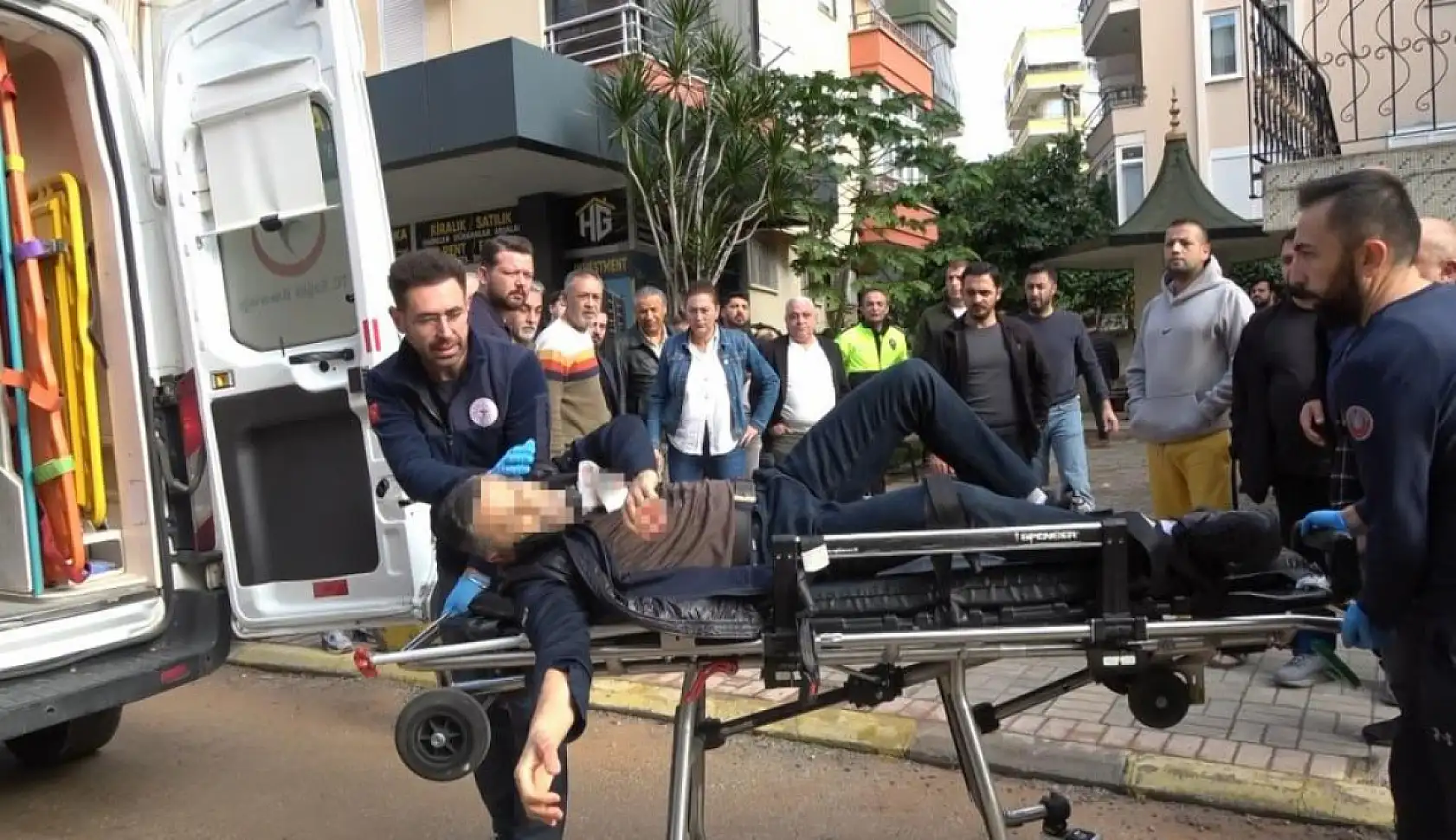 Dayı dehşet saçtı: 1 yeğenini öldürüp diğer yeğeni ve eniştesini yaraladı