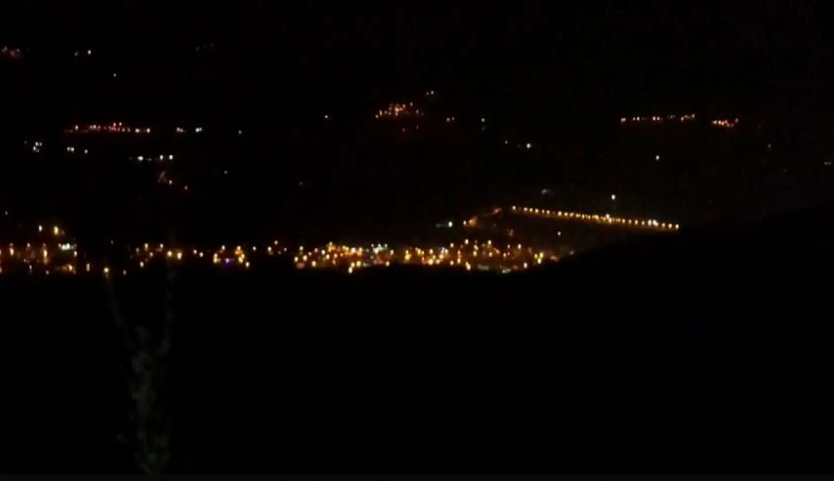 Gökyüzündeki bilinmeyen ışık paniğe neden oldu