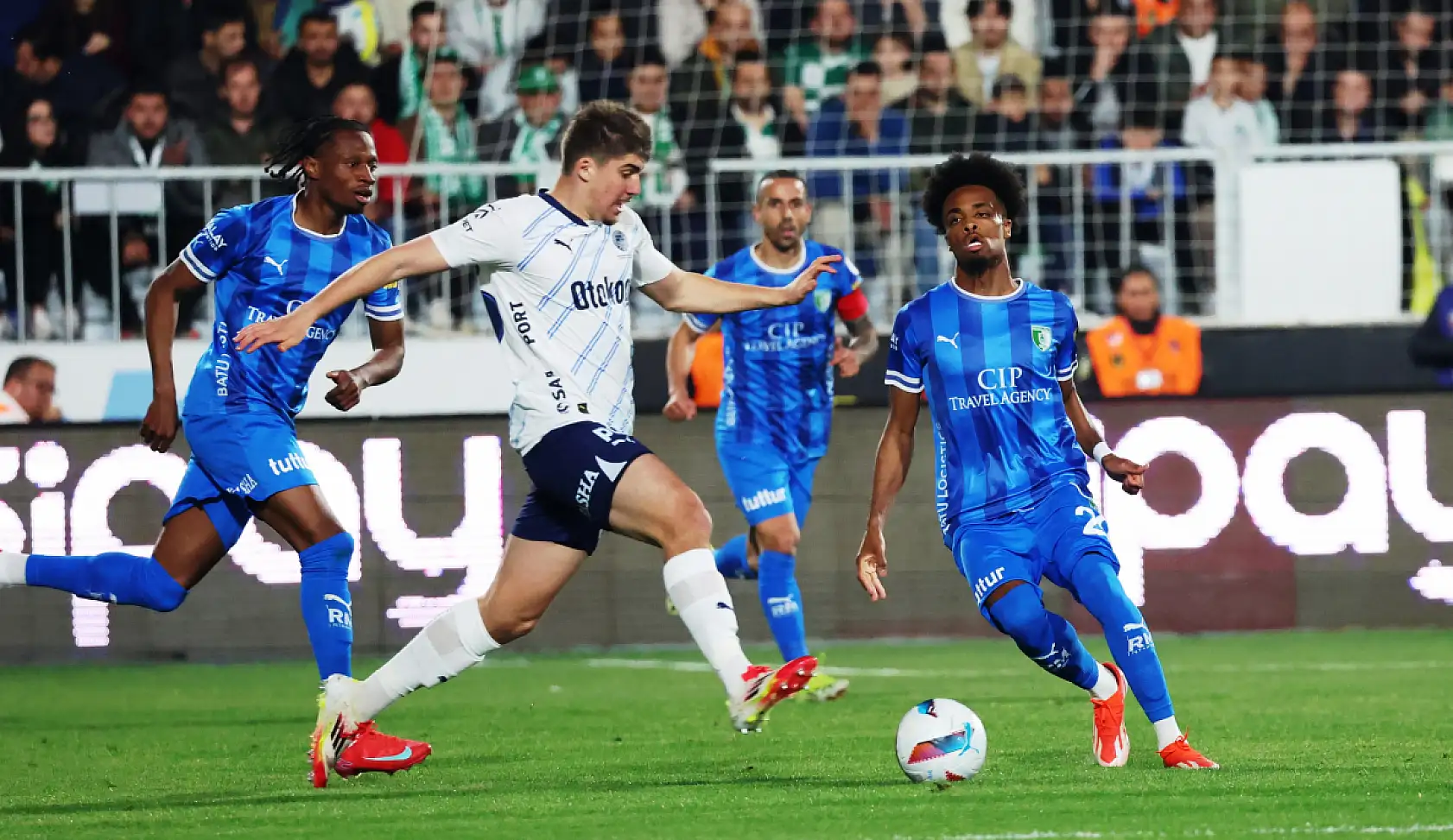 Trendyol Süper Lig: Bodrum FK: 2 - Fenerbahçe: 4 (Maç sonucu)