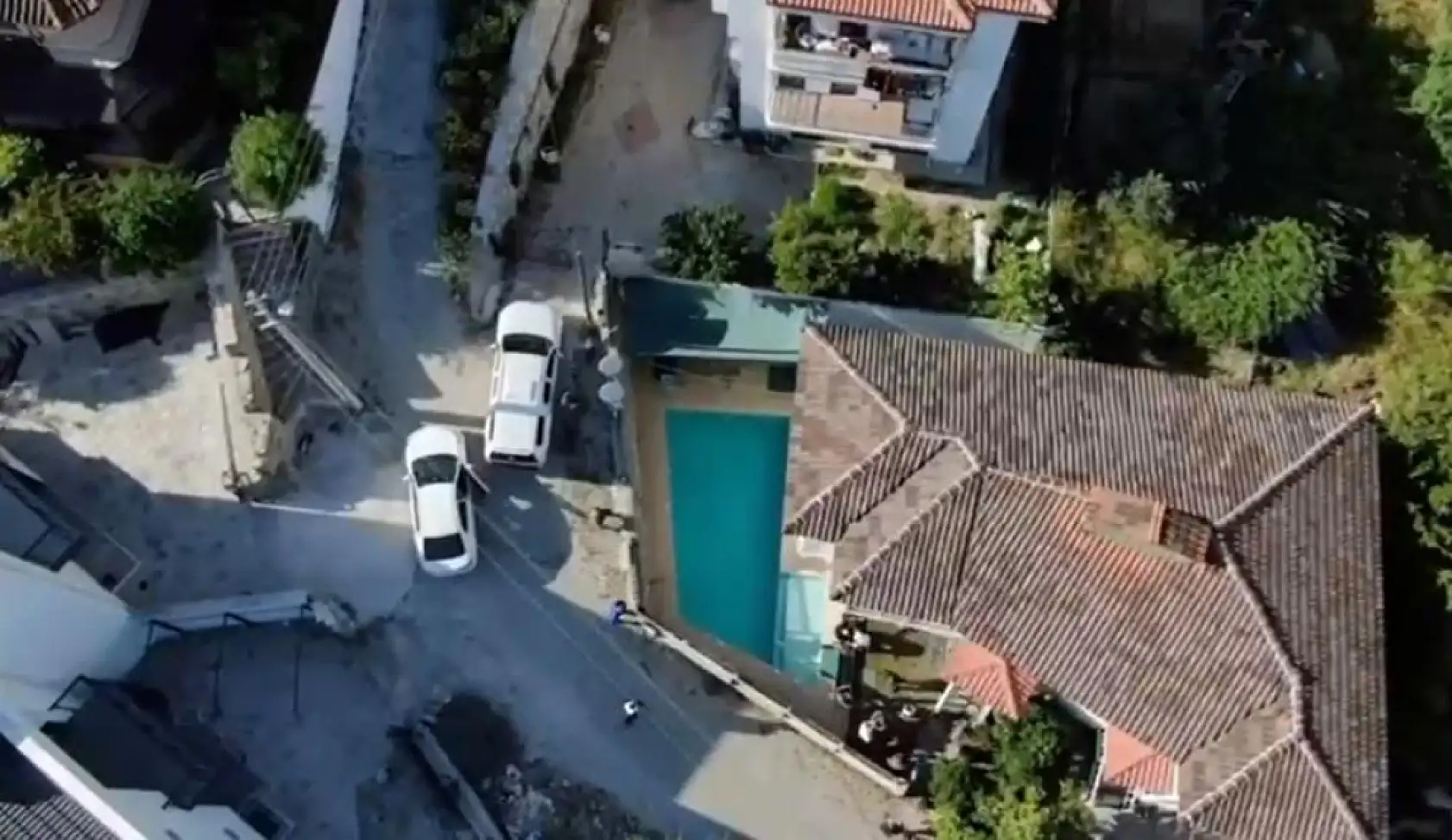 Muğla'da Özel Harekat ekiplerinden Drone destekli lüks villaya operasyon