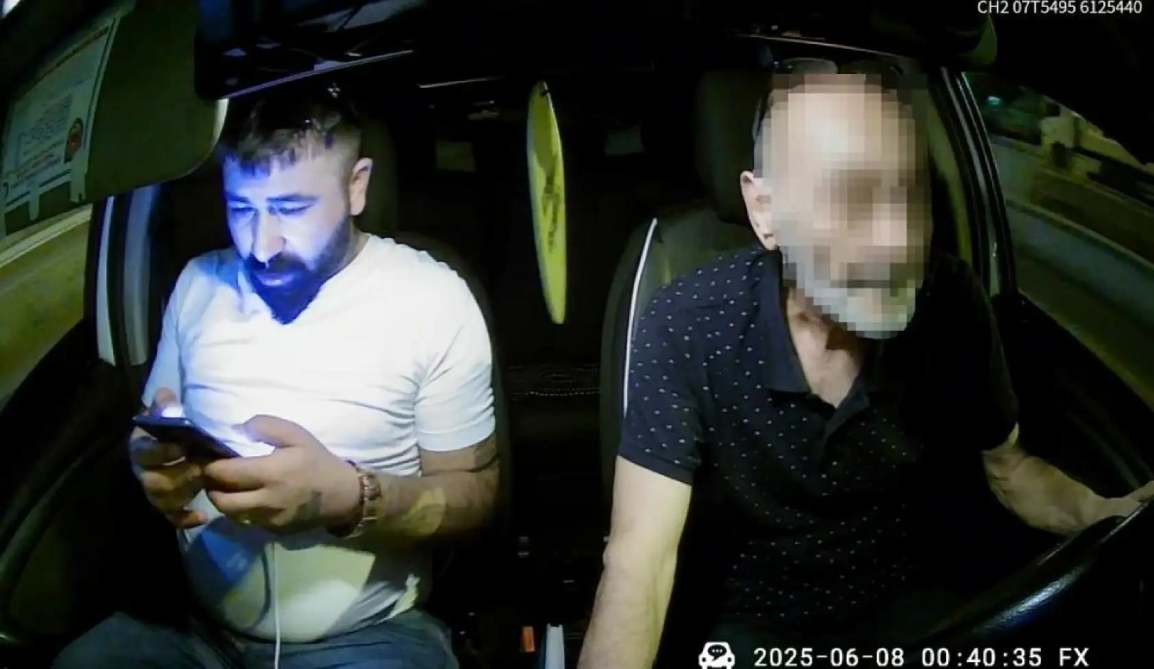 Taksiciye dehşet yaşattı