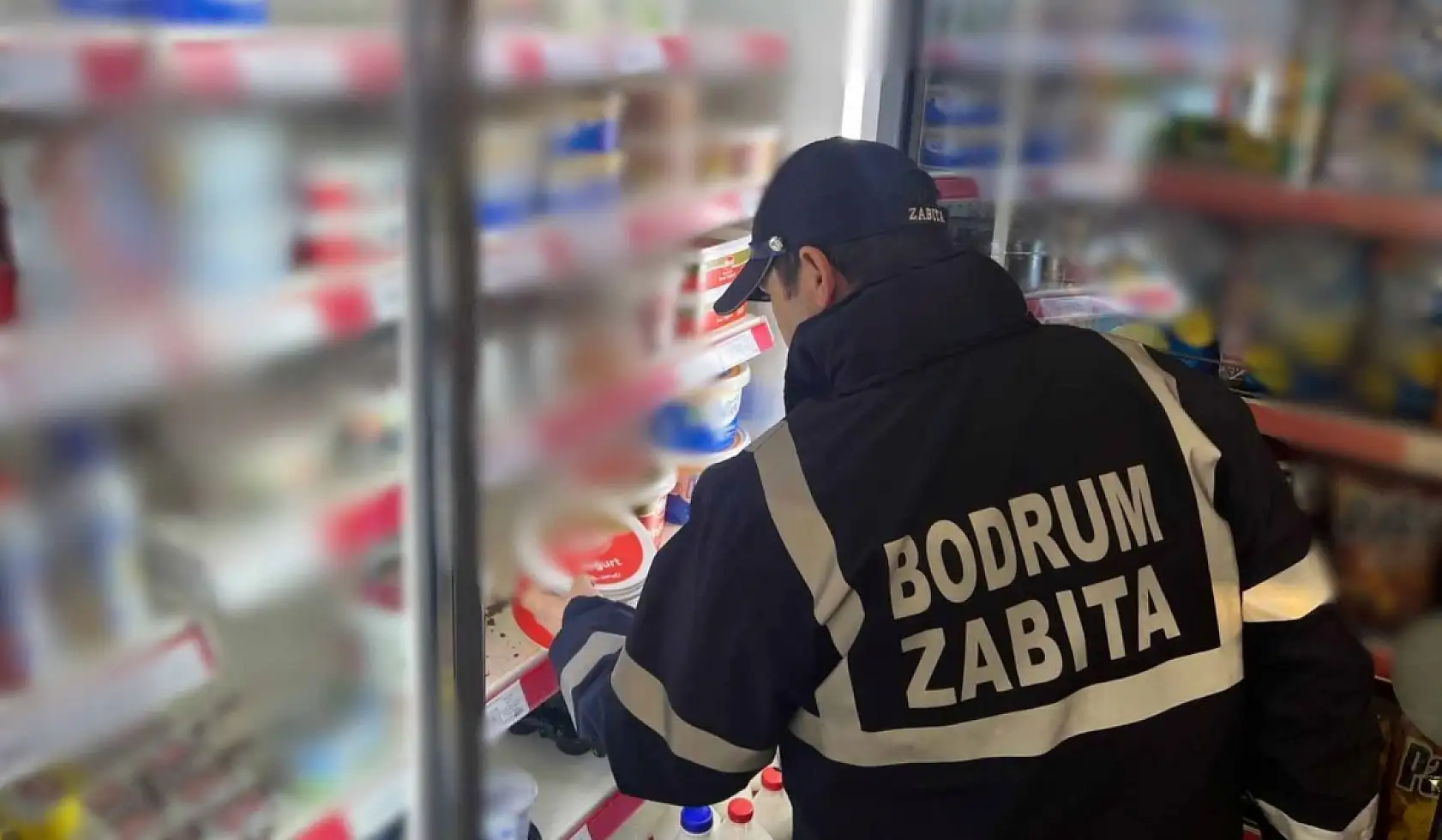 Bodrum'da son kullanma tarihi geçmiş ürünler toplanıyor