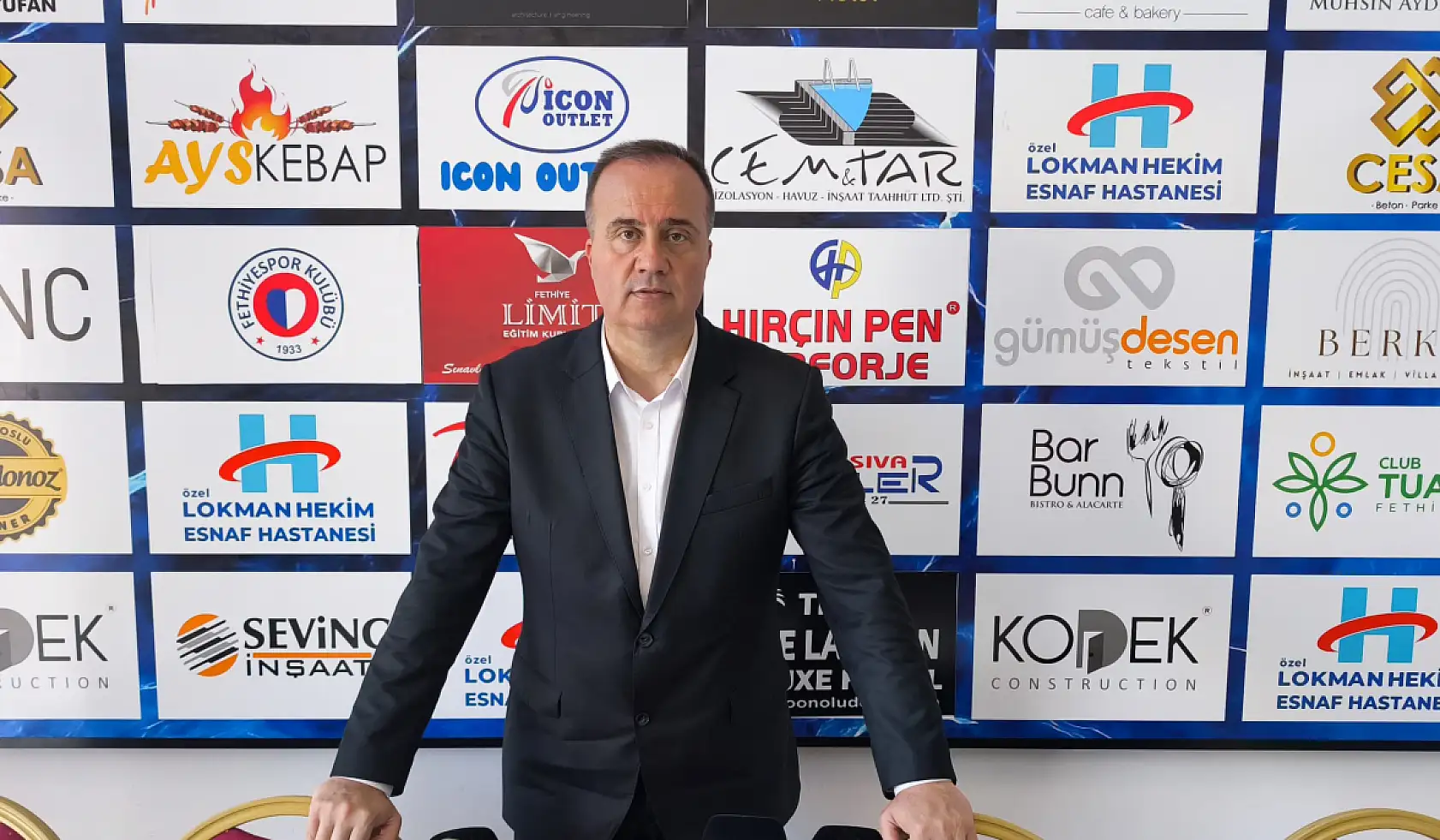 Fethiyespor Teknik Direktörü Selahaddin Dinçel'den Merak Uyandıran Paylaşım