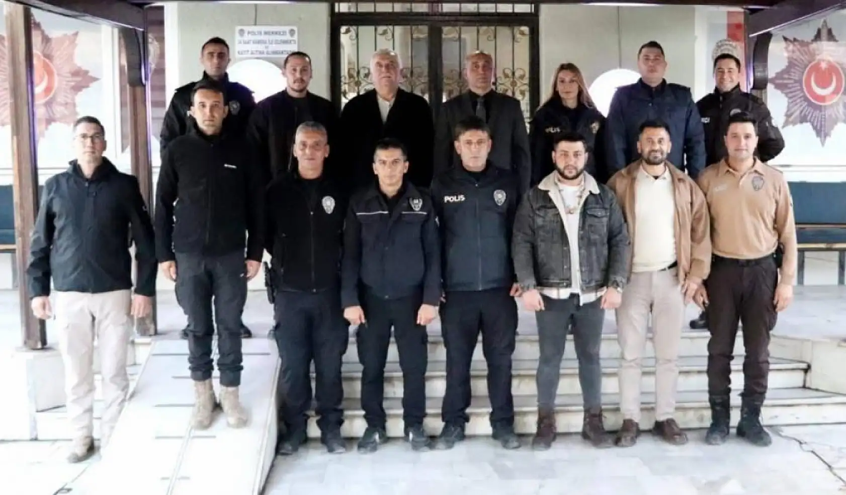 Yatağan Kaymakamı İlhan yeni yılda kolluk kuvvetleri ile bir araya geldi