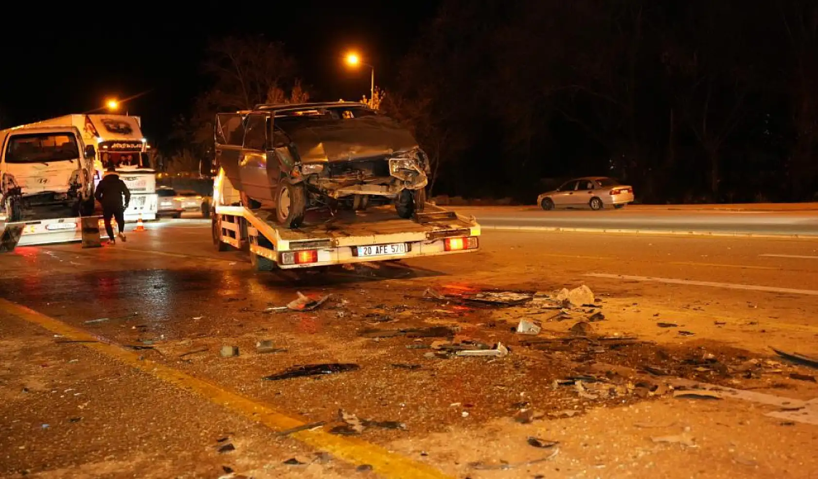 5 Aracın Karıştığı Zincirleme Kazada Çok Sayıda Yaralı