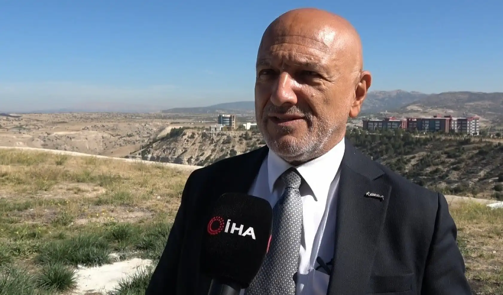 Suların çekildiği Burdur Gölü için imar uyarısı: 'Deprem yaşandığında orada yapılan binaların ayakta durması mümkün değil'