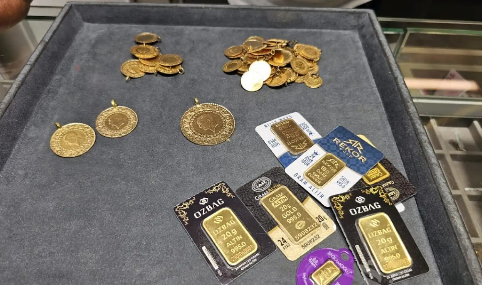 Altın fiyatları şoke etti! Bu seviyeyi daha önce görmedik