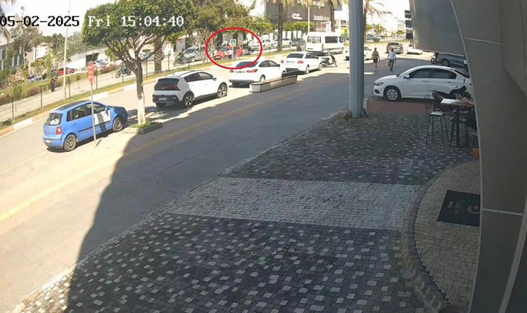 Aynı noktada peş peşe motosiklet kazaları: Polis ve sağlık ekipleri hangisine yetişeceğini şaşırdı
