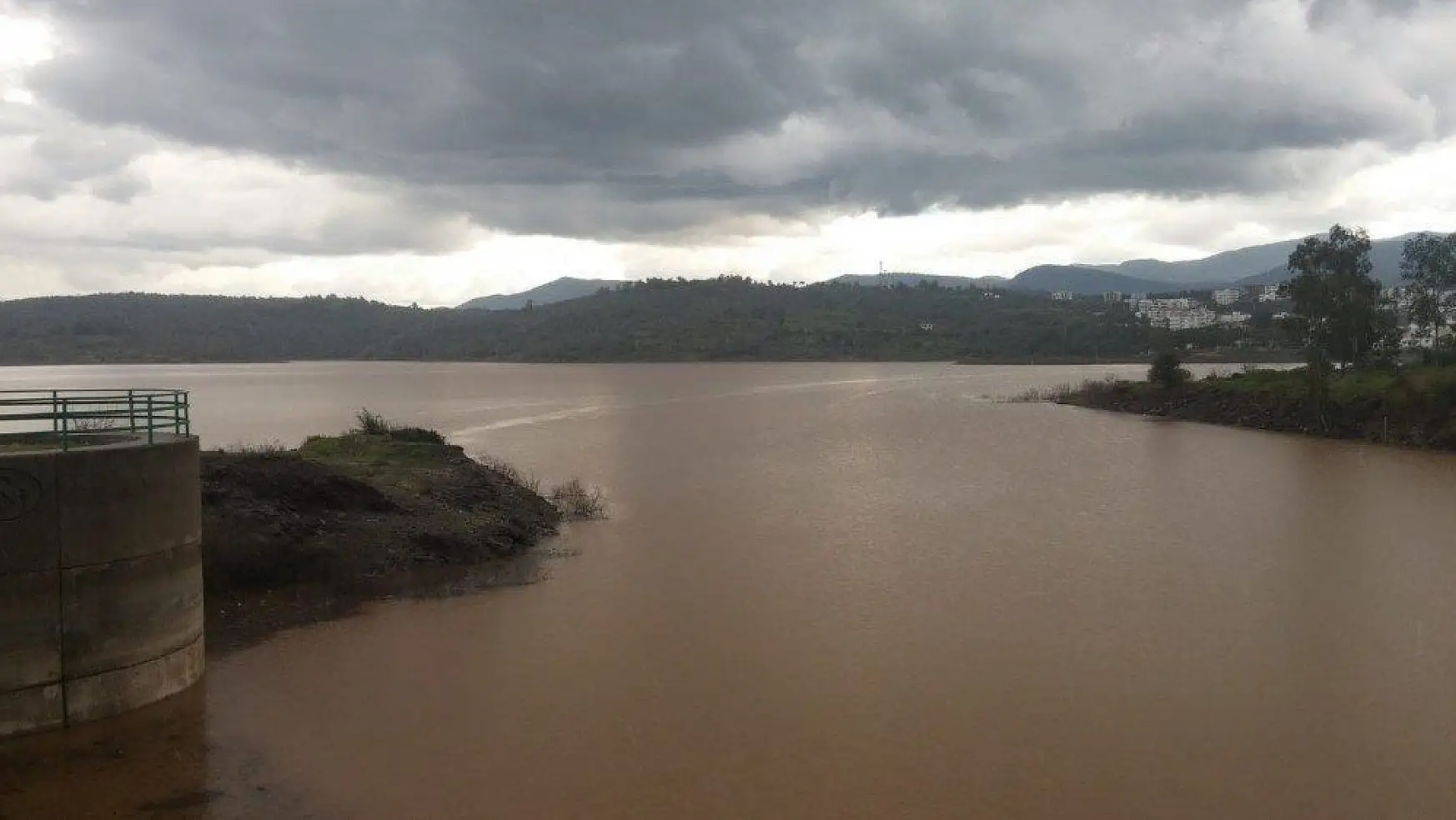 Mumcular Barajı 6 yıl sonra il kez doldu