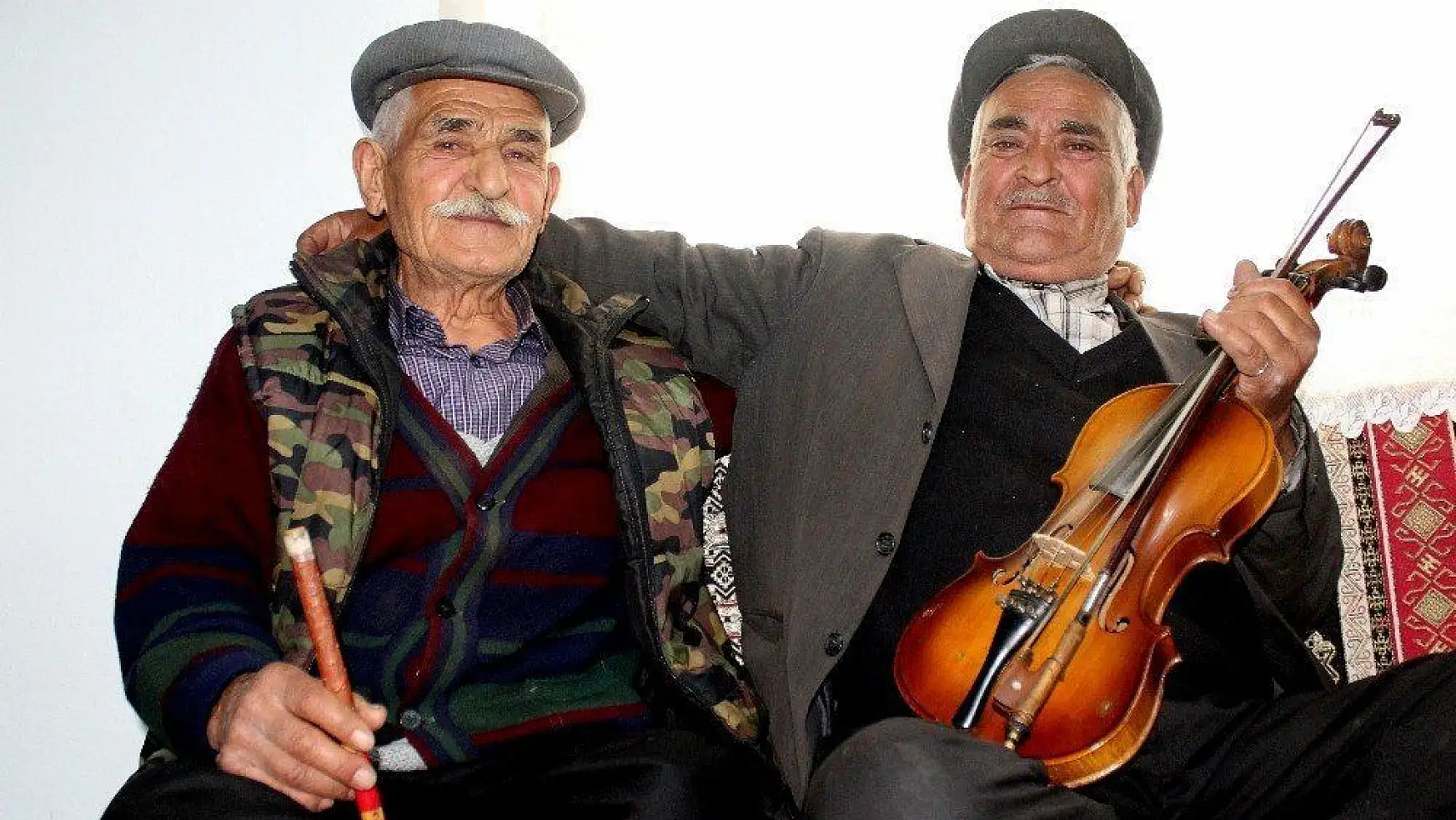 Çobanlıkla başlayan 65 yıllık müzik kardeşliği