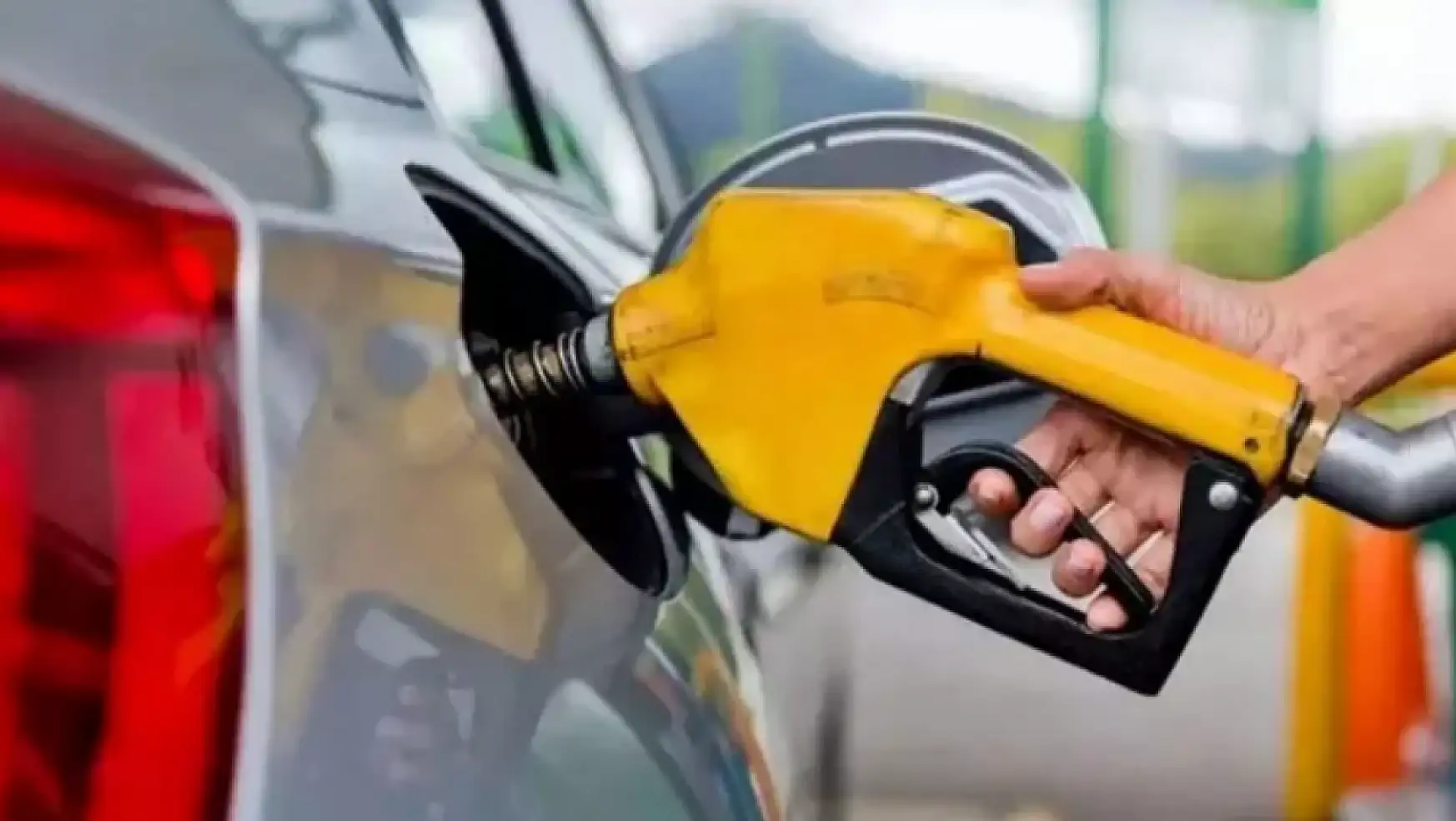 Akaryakıta Zam Geldi Motorin Fiyatları 41 Lirayı Aştı! İşte Güncel Brent Petrol, LPG, Motorin, Benzin Fiyatı