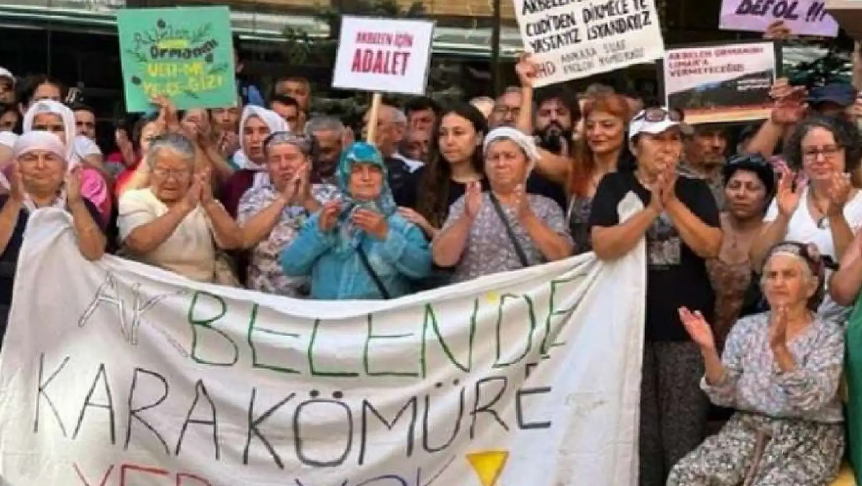 Akbelen için direnen İkizköylüler Ankara'ya gitti