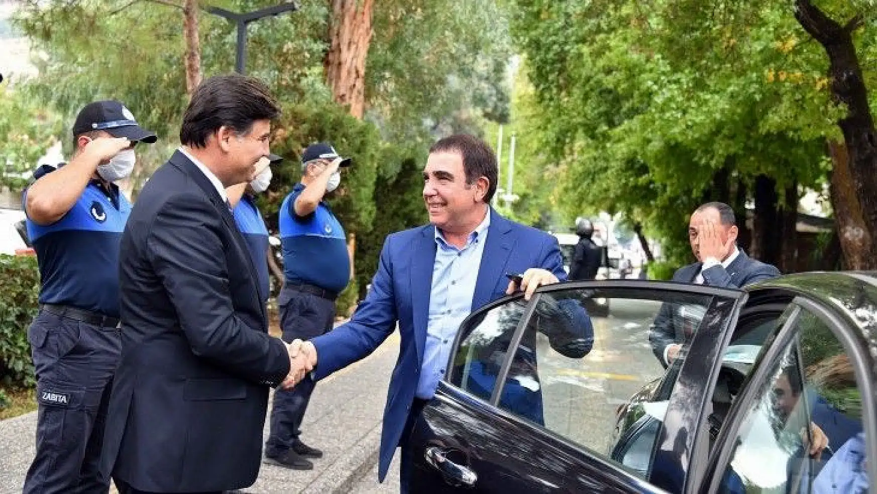 CHP Genel Başkan Yardımcısı Toprak, Başkan Karaca'yı ziyaret etti